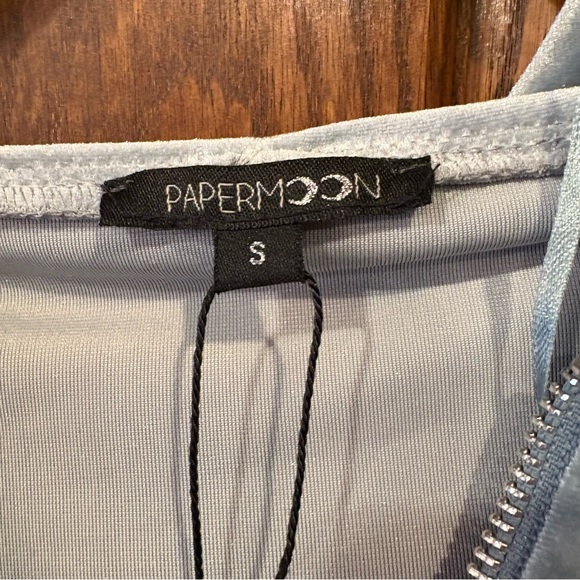 Papermoon $68 NWT Velour Hooded Short Romper S zip front long sleeve athleisure - Picture 9 of 13